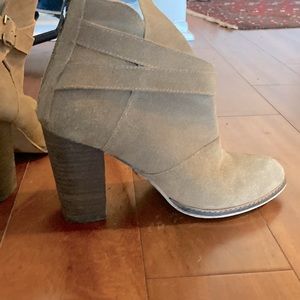 Chinese Laundry Heel Booties
